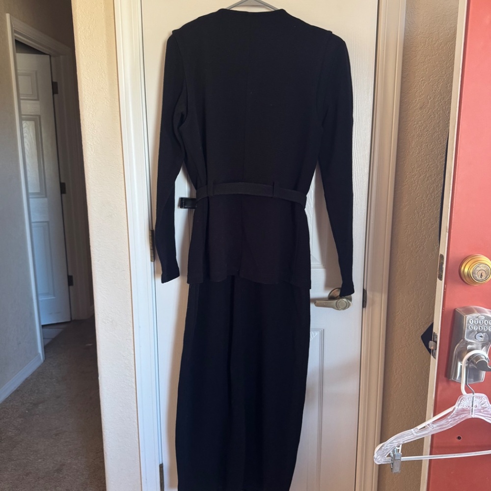 PG collections Long elegant black dress sz 12 - Picture 2 of 7